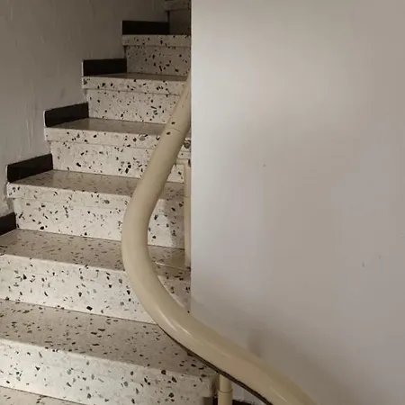 Mol فيلة Sérignan